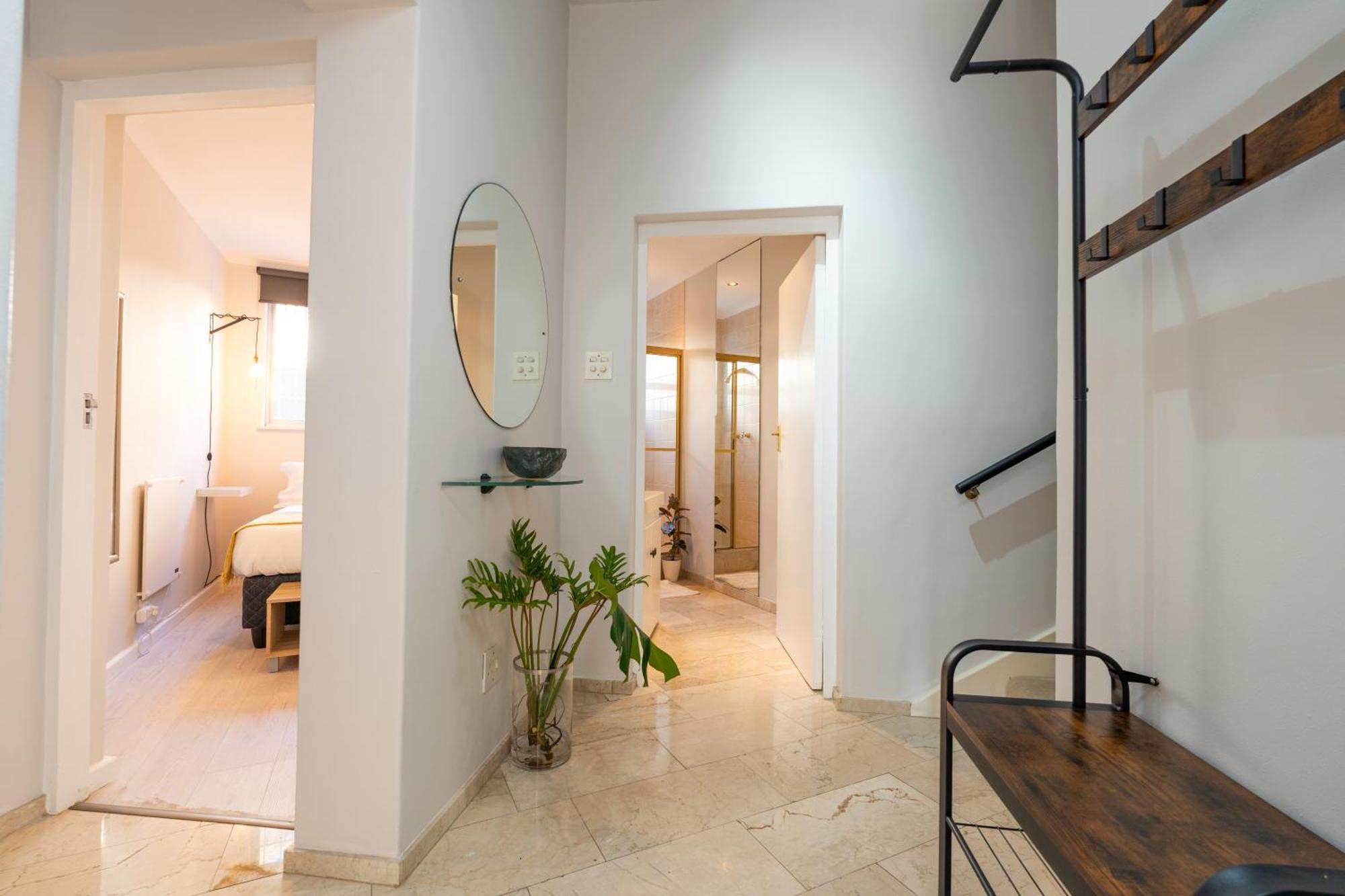 Apartment The Sunbird